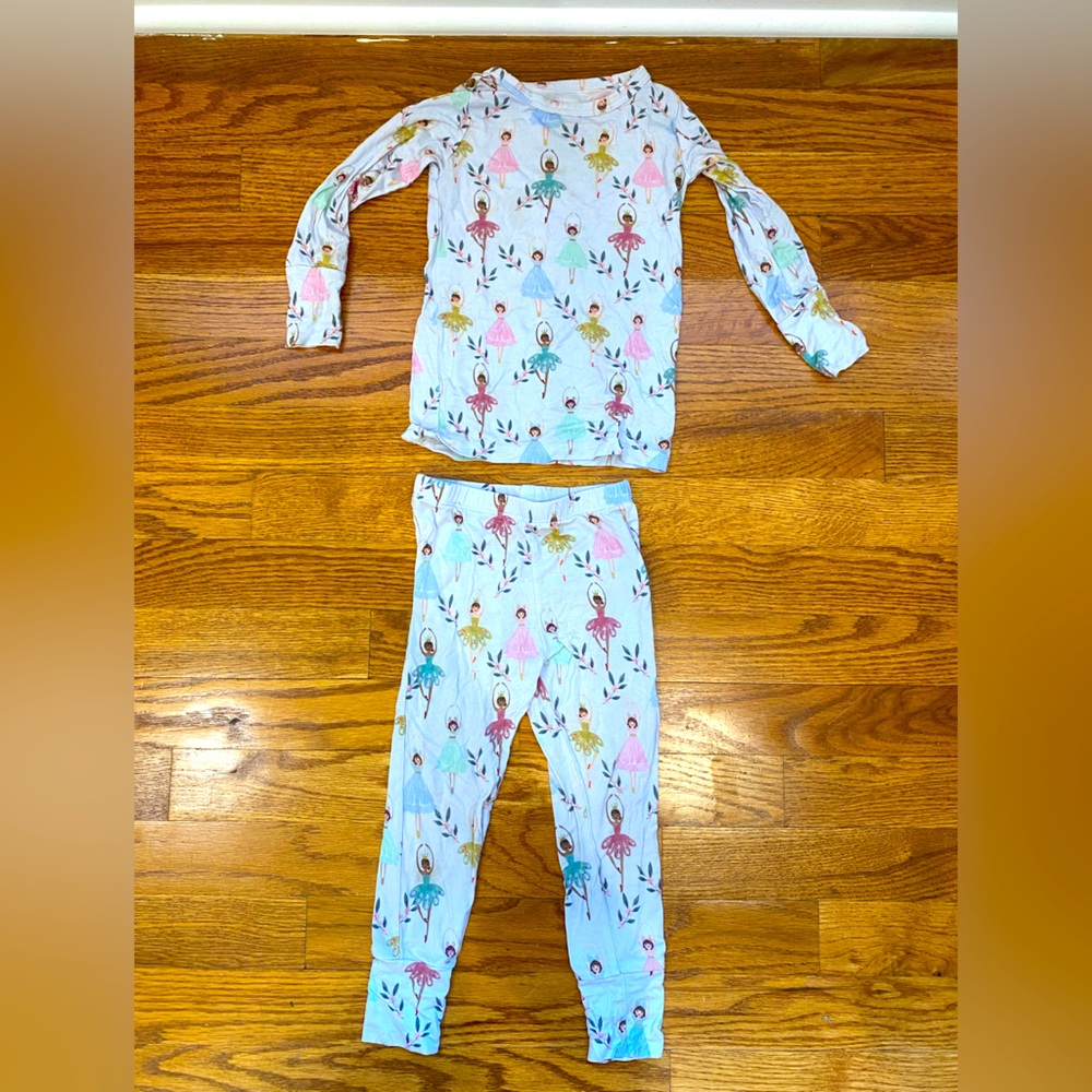 Posh Peanut “Noel” Pajamas - 18-24 Months